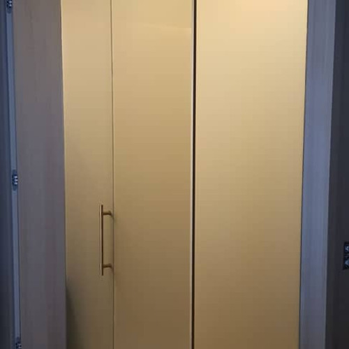 Okosüveg, kapcsolható üvegfalak